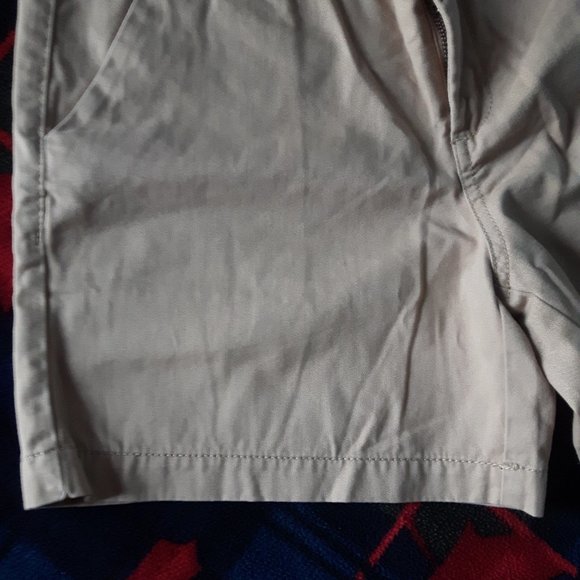 Like New Merona Tan Shorts - Picture 5 of 5